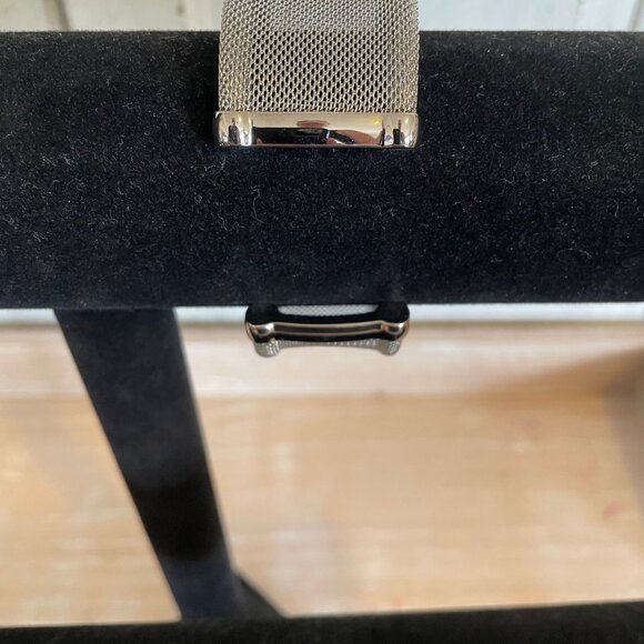 Vintage Susan Lucci Rhinestone Mesh Cuff Bracelet Watch/Analog - Picture 4 of 12